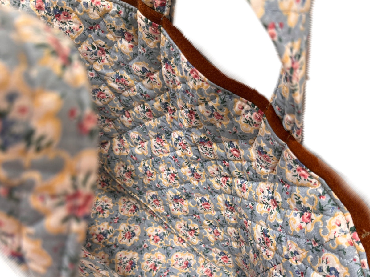 The Vera Bradley Le Fair Tote - Pastel Blue – HathawayHutton