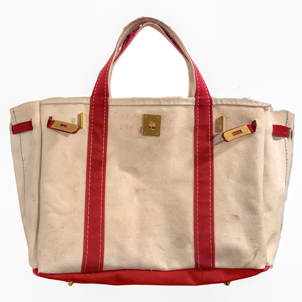 The Boatkin™ HSE in Faded Red