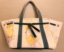 The Birdie Fair Tote in Ducks (1980 Vintage) - Ready To Ship