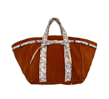 The Vera Bradley Le Fair Tote - Pastel Blue