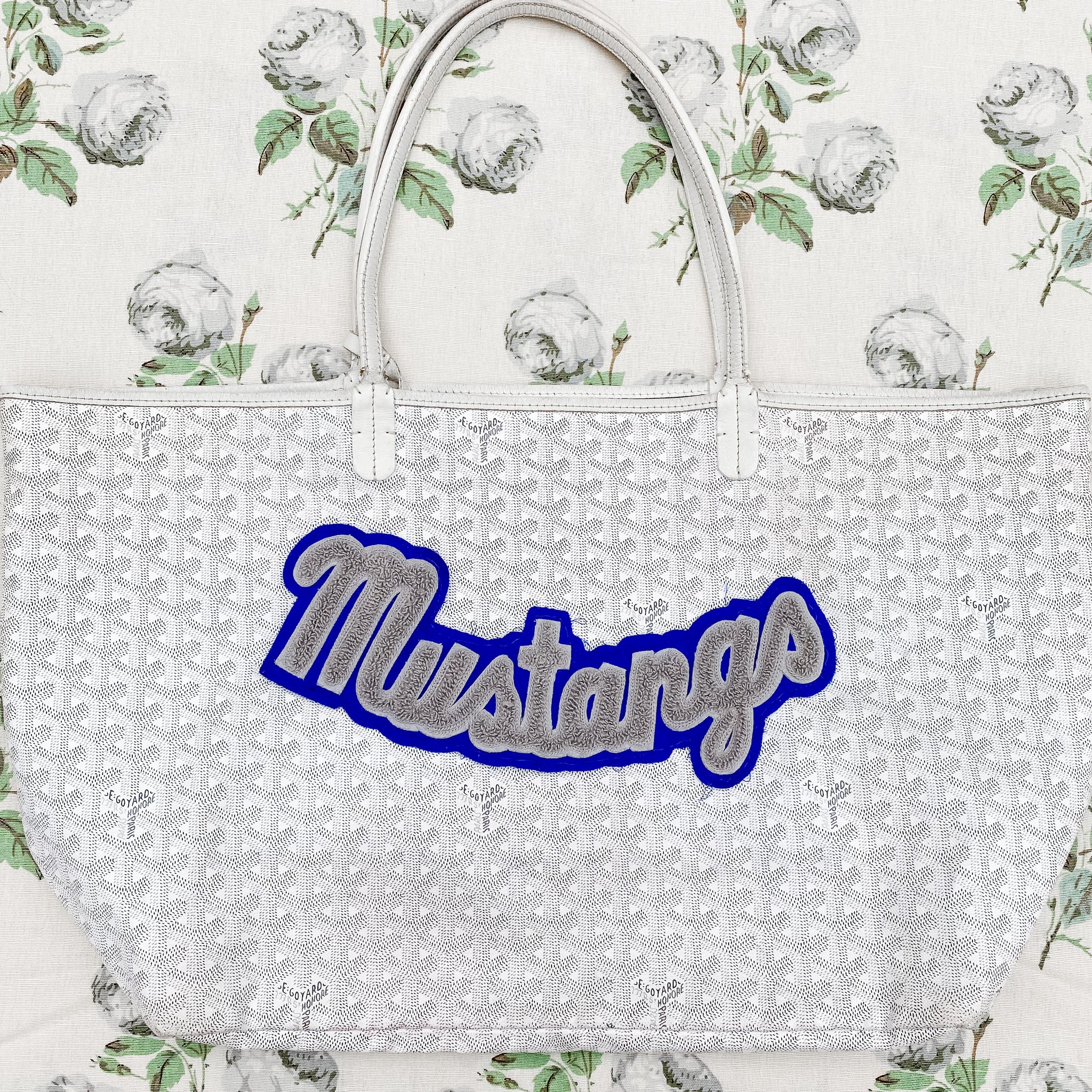 large vintage "mustangs" patch